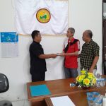 Wartawan Kristen PWI Kalteng Peduli dan Berbagi Kasih Kepada Jemaat GKE Panenga